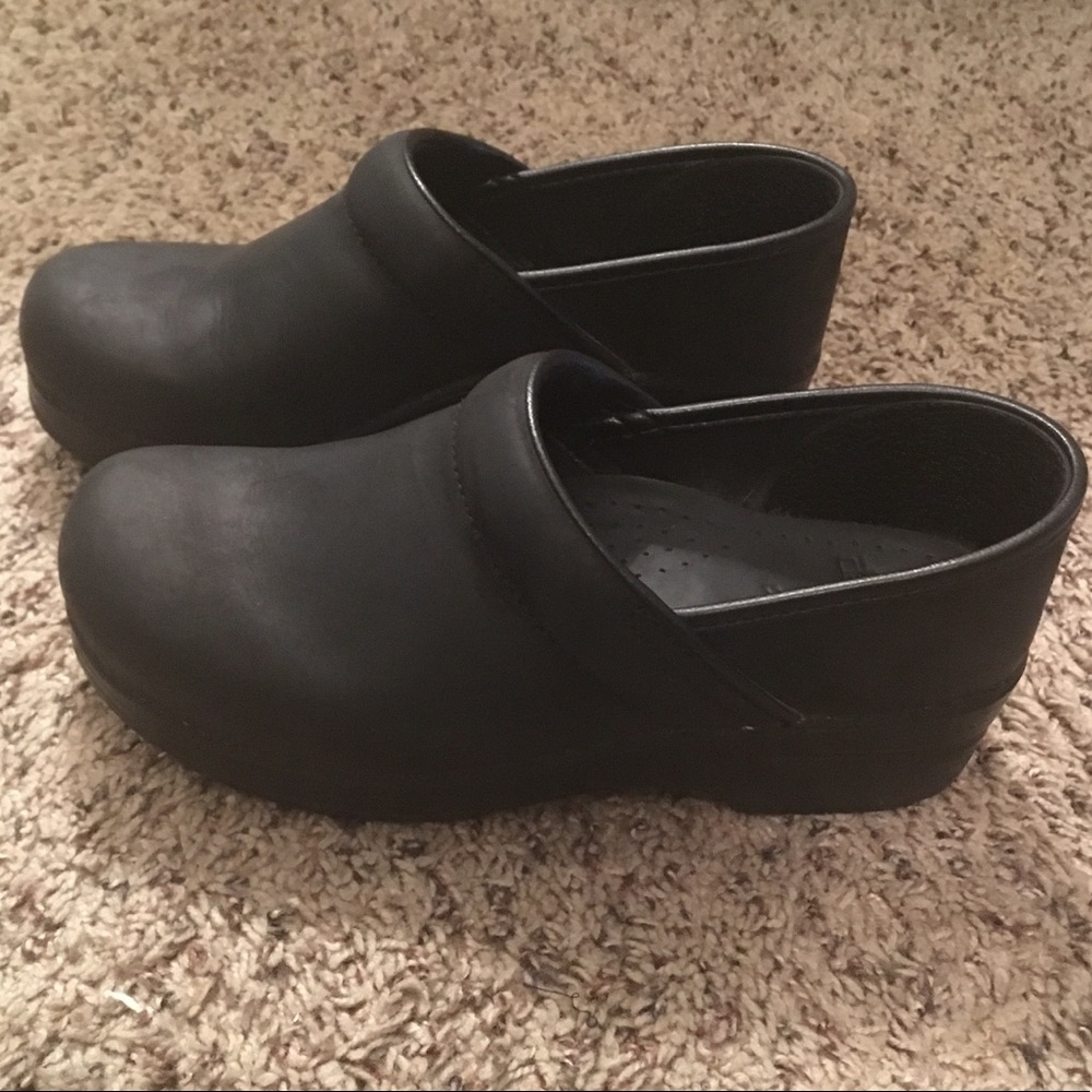 Black Dansko Clogs size 38